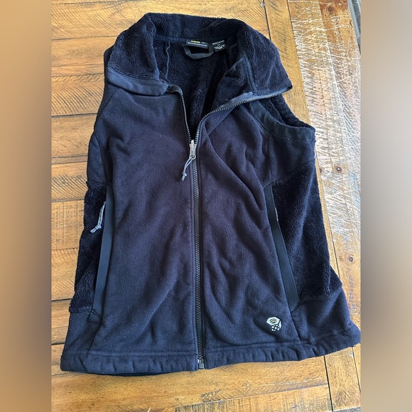 Women’s Mountain Hardwear Vest (black, size small) - Picture 1 of 4